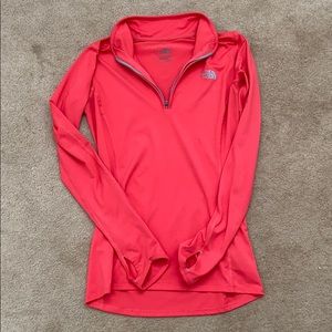 North face thin workout pull over